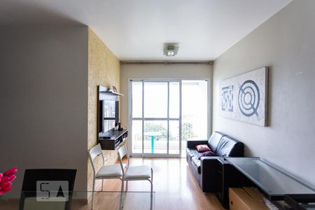 Sala de apartamento para alugar com 3 quartos, 65m² em Jaguaré, São Paulo