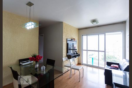 Sala de apartamento para alugar com 3 quartos, 65m² em Jaguaré, São Paulo