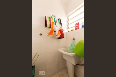 Apartamento para alugar com 80m², 2 quartos e sem vagaServiço