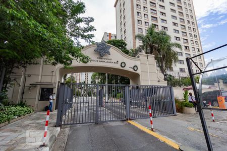 Apartamento para alugar com 90m², 3 quartos e 1 vagaFachada