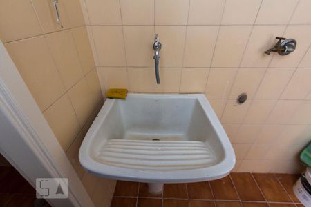 Apartamento para alugar com 104m², 2 quartos e 1 vagaÁrea de Serviço