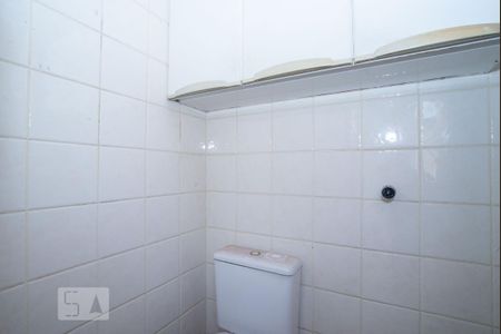 Apartamento para alugar com 60m², 3 quartos e 1 vaga Apartamento para alugar com 60m², 3 quartos e 1 vagaBanheiro de Serviço