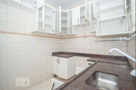 Cozinha de apartamento para alugar com 3 quartos, 60m² em Parque Copacabana, Belo Horizonte