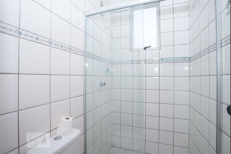Banheiro 1 de apartamento para alugar com 3 quartos, 60m² em Parque Copacabana, Belo Horizonte