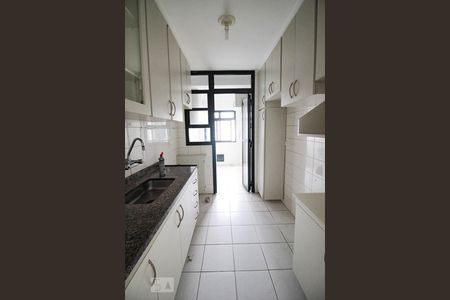 Apartamento para alugar com 75m², 3 quartos e 2 vagasCozinha