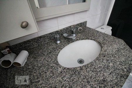 Apartamento para alugar com 75m², 3 quartos e 2 vagasBanheiro