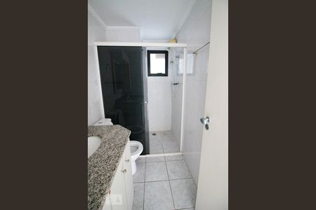 Apartamento para alugar com 75m², 3 quartos e 2 vagasBanheiro
