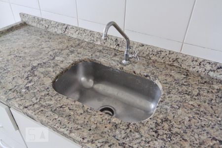 Apartamento à venda com 53m², 2 quartos e 3 vagas Apartamento à venda com 53m², 2 quartos e 3 vagasCozinha