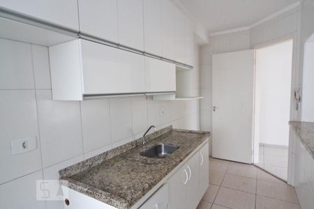 Apartamento à venda com 53m², 2 quartos e 3 vagas Apartamento à venda com 53m², 2 quartos e 3 vagasCozinha
