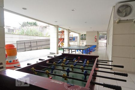 Apartamento à venda com 53m², 2 quartos e 3 vagas Apartamento à venda com 53m², 2 quartos e 3 vagasÁrea comum - Salão de jogos