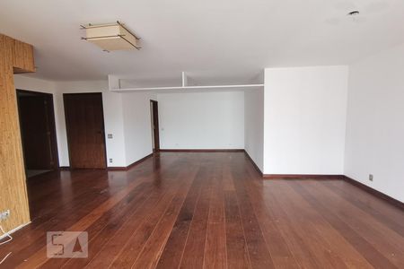 Sala de apartamento à venda com 3 quartos, 157m² em Real Parque, São Paulo
