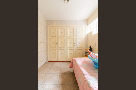 Casa à venda com 130m², 4 quartos e 2 vagas Casa à venda com 130m², 4 quartos e 2 vagasQuarto de Serviço