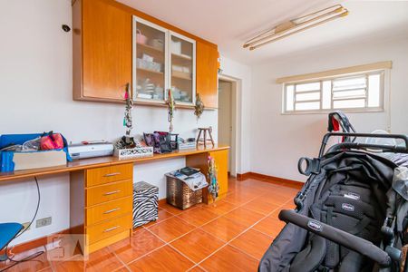 Casa à venda com 130m², 4 quartos e 2 vagas Casa à venda com 130m², 4 quartos e 2 vagasQuarto 4