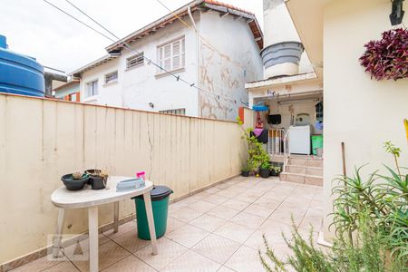 Casa à venda com 130m², 4 quartos e 2 vagas Casa à venda com 130m², 4 quartos e 2 vagasÁrea de Serviço