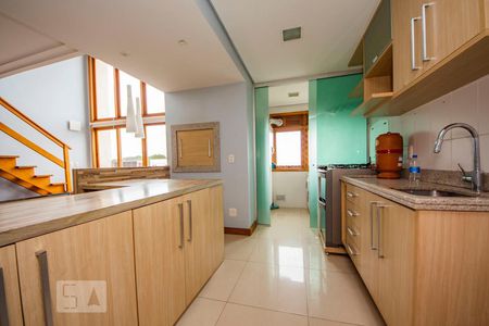 Apartamento para alugar com 145m², 3 quartos e 2 vagas Apartamento para alugar com 145m², 3 quartos e 2 vagasCozinha com churrasqueira