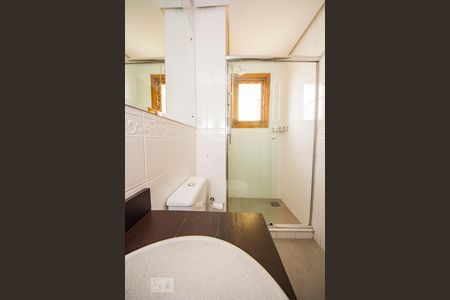 Apartamento para alugar com 145m², 3 quartos e 2 vagas Apartamento para alugar com 145m², 3 quartos e 2 vagasBanheiro 2