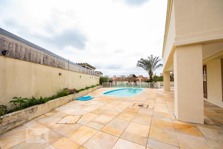 Apartamento para alugar com 145m², 3 quartos e 2 vagas Apartamento para alugar com 145m², 3 quartos e 2 vagasÁrea comum - Piscina