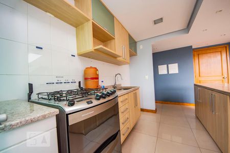 Apartamento para alugar com 145m², 3 quartos e 2 vagas Apartamento para alugar com 145m², 3 quartos e 2 vagasCozinha com churrasqueira