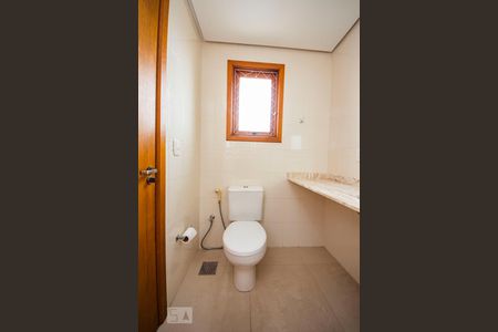 Apartamento para alugar com 145m², 3 quartos e 2 vagas Apartamento para alugar com 145m², 3 quartos e 2 vagasBanheiro 1