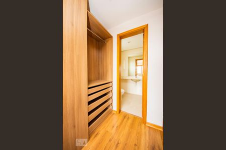 Apartamento para alugar com 145m², 3 quartos e 2 vagas Apartamento para alugar com 145m², 3 quartos e 2 vagasCloset Quarto 3