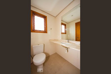 Apartamento para alugar com 145m², 3 quartos e 2 vagas Apartamento para alugar com 145m², 3 quartos e 2 vagasBanheiro 1