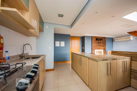 Apartamento para alugar com 145m², 3 quartos e 2 vagas Apartamento para alugar com 145m², 3 quartos e 2 vagasCozinha com churrasqueira