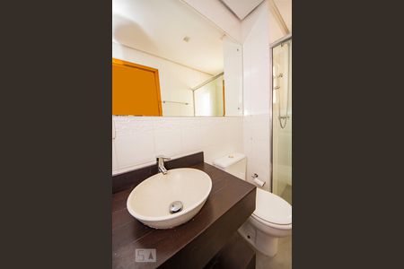 Apartamento para alugar com 145m², 3 quartos e 2 vagas Apartamento para alugar com 145m², 3 quartos e 2 vagasBanheiro 2