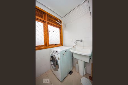 Apartamento para alugar com 145m², 3 quartos e 2 vagas Apartamento para alugar com 145m², 3 quartos e 2 vagasLavanderia