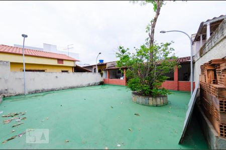 Casa à venda com 500m², 4 quartos e 3 vagas Casa à venda com 500m², 4 quartos e 3 vagasQuintal