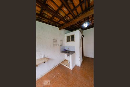 Casa à venda com 500m², 4 quartos e 3 vagas Casa à venda com 500m², 4 quartos e 3 vagasSalão de festas