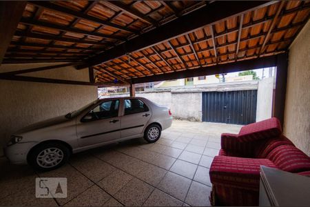Casa à venda com 500m², 4 quartos e 3 vagas Casa à venda com 500m², 4 quartos e 3 vagasGaragem
