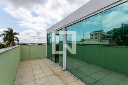 Apartamento à venda com 140m², 3 quartos e 3 vagasCobertura