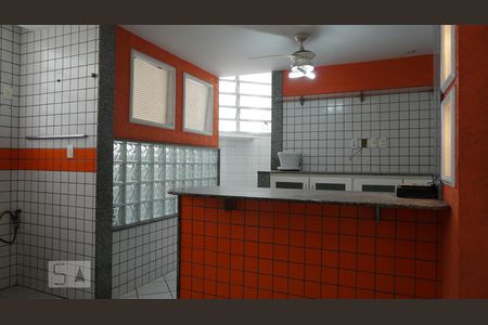 Apartamento à venda com 123m², 3 quartos e sem vagaCozinha