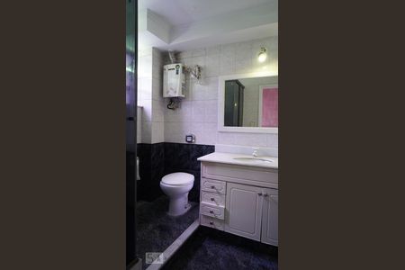 Apartamento à venda com 123m², 3 quartos e sem vagaBanheiro do Quarto 3