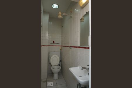 Apartamento à venda com 123m², 3 quartos e sem vagaBanheiro de Serviço