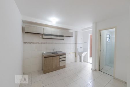 Sala  e cozinha de apartamento para alugar com 1 quarto, 33m² em Vila Matilde, São Paulo