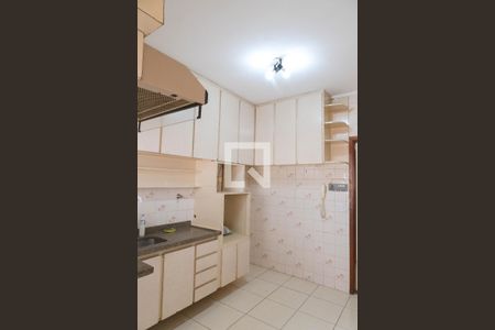 Apartamento para alugar com 70m², 2 quartos e 1 vagaCozinha