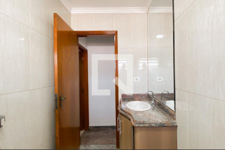 Casa à venda com 300m², 3 quartos e 2 vagasBanheiro