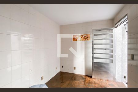 Casa à venda com 300m², 3 quartos e 2 vagasÁrea de Serviço