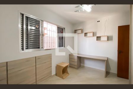 Casa à venda com 300m², 3 quartos e 2 vagasQuarto 1