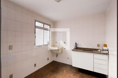 Casa à venda com 300m², 3 quartos e 2 vagasÁrea de Serviço