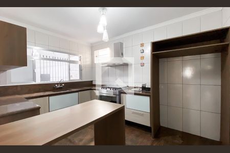 Casa à venda com 300m², 3 quartos e 2 vagasCozinha