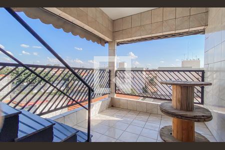 Casa à venda com 300m², 3 quartos e 2 vagasÁrea comum