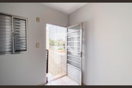 Casa à venda com 300m², 3 quartos e 2 vagasQuarto de Serviço
