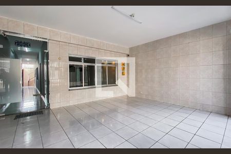 Casa à venda com 300m², 3 quartos e 2 vagasGaragem