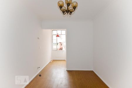Sala de apartamento para alugar com 2 quartos, 65m² em Vila Isabel, Rio de Janeiro