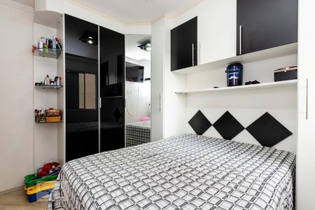Quarto 2 de apartamento à venda com 2 quartos, 43m² em Vila Talarico, São Paulo