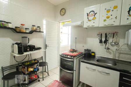 Apartamento à venda com 96m², 2 quartos e sem vagaCozinha