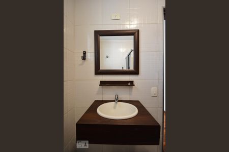 Apartamento para alugar com 60m², 1 quarto e sem vagaBanheiro