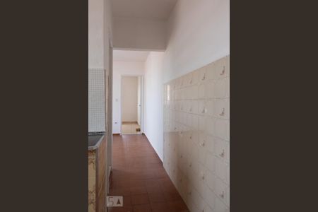 Casa para alugar com 40m², 1 quarto e sem vaga Casa para alugar com 40m², 1 quarto e sem vagaCorredor